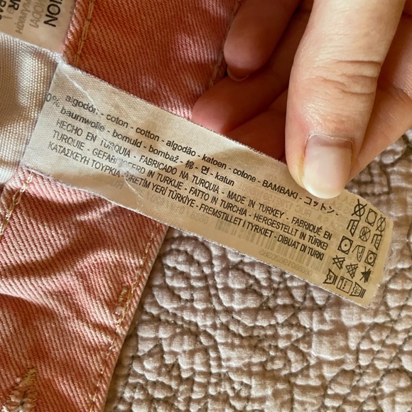 Pink Zara high rise mom jean shorts - Picture 2 of 7